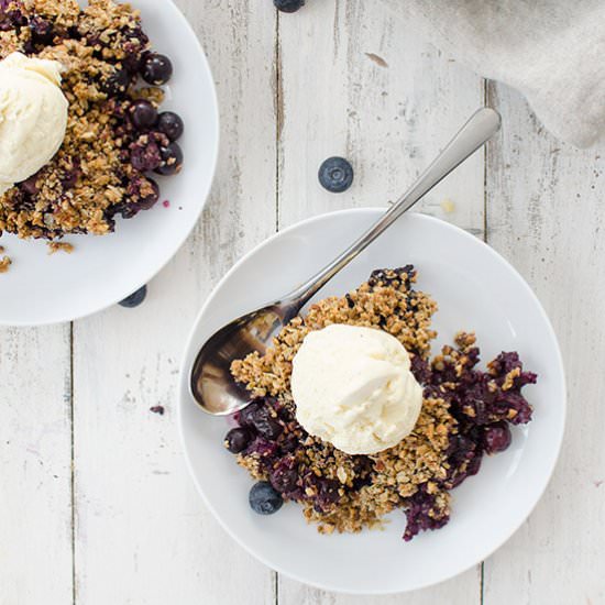 Vegan Blueberry Almond Crisp