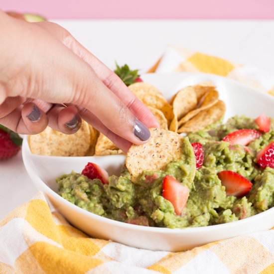 Vegan Strawberry Balsamic Guacamole