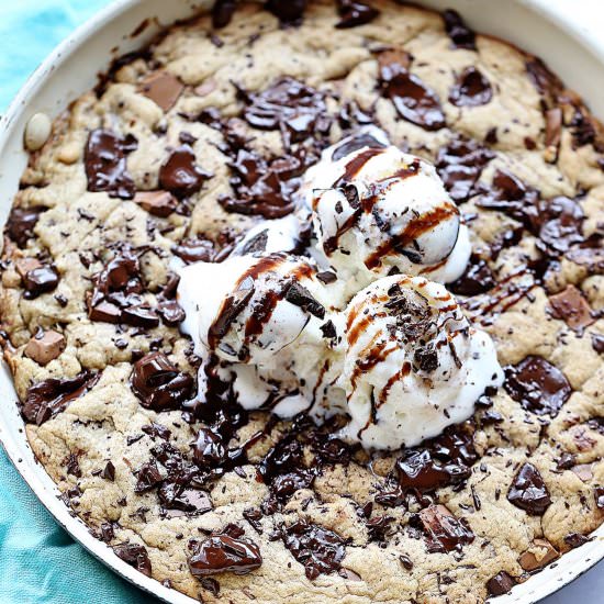 Chocolate Chip Skillet Cookie