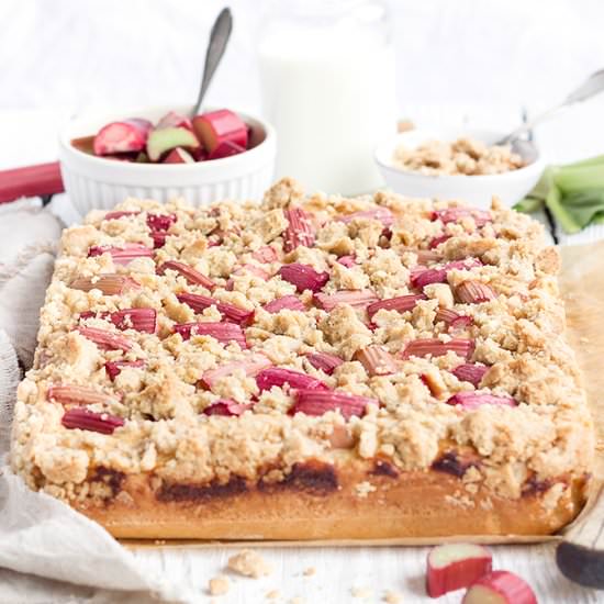 Apple Rhubarb Cake with Streusel