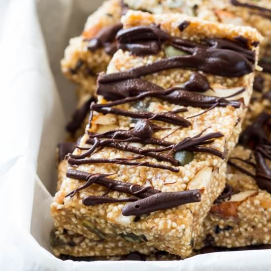 Tahini and amaranth bars