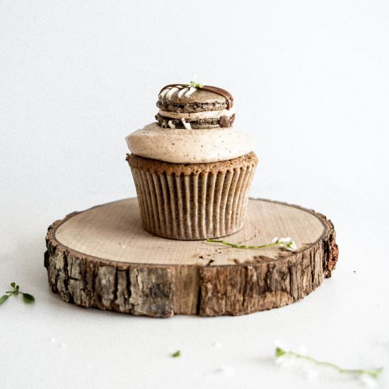 Macaron Cupcakes
