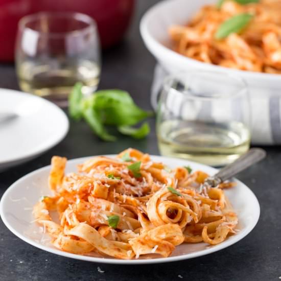 White Wine Pasta with Tomato Sauce