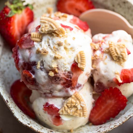 Strawberry Shortcake Oreo Ice Cream