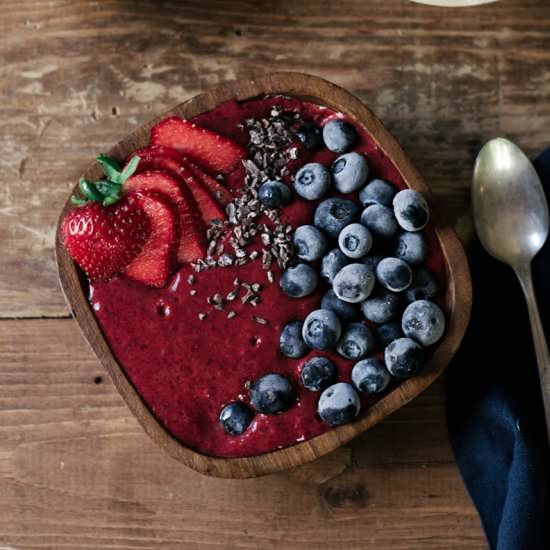 4 Ingredient Vegan Smoothie Bowl