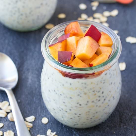 Nectarines and Cream Overnight Oats