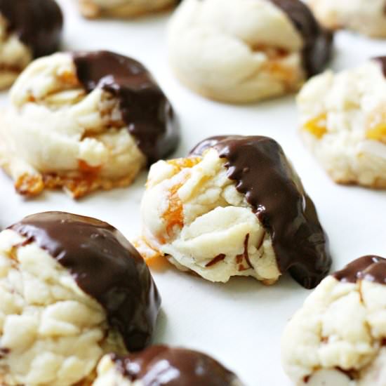 Dark Chocolate Apricot Cookies