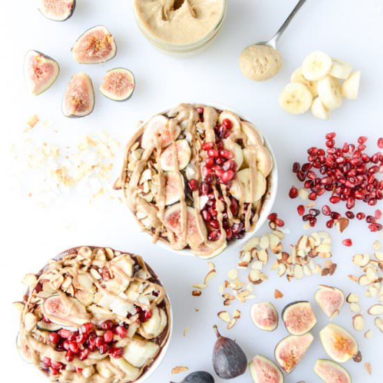 vanilla bean & cashew acai bowl