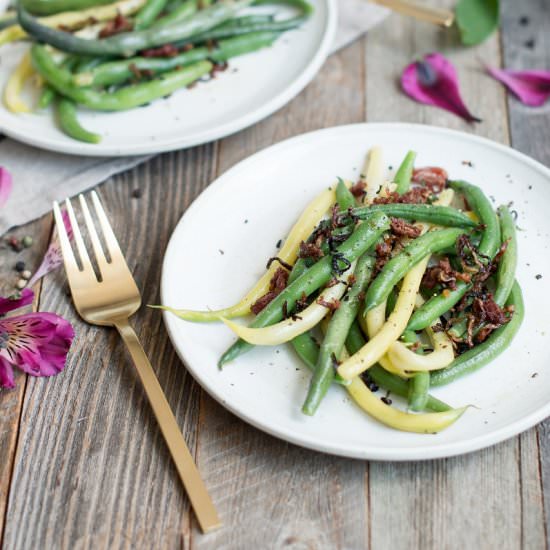 String Beans with Crispy Proscuitto