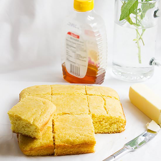 Moist Sweet Cornbread