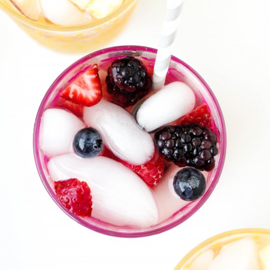 Apple + Berry Juice Spritzers