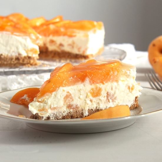 White Chocolate Apricot Cheesecake