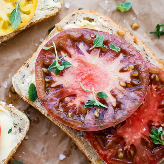 Heirloom Tomato Sandwich