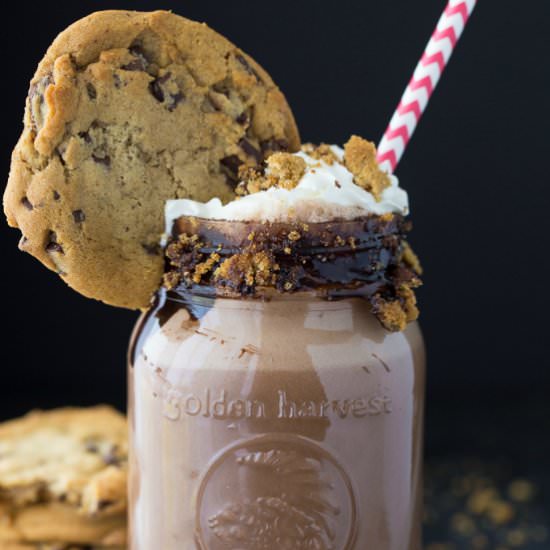 Chocolate Chip Cookie Milkshake