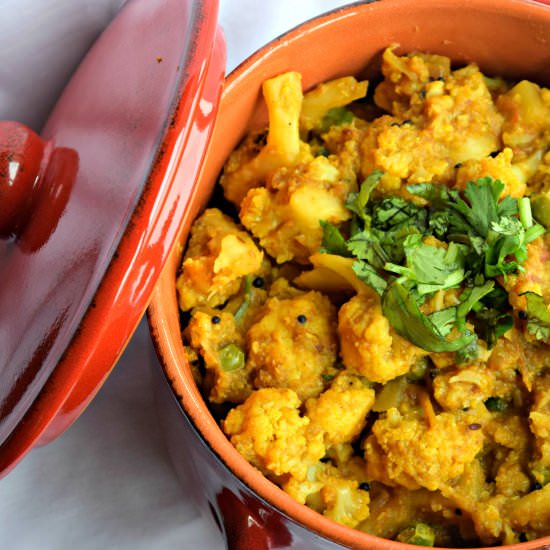 Cauliflower Tomato Rassa
