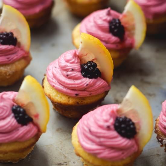 Blackberry Lemonade Mini Cupcakes