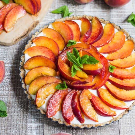 Vegan No-Bake Peach Pie