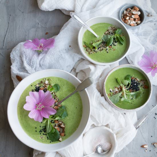 Vegan Pea and Mint Soup with Dukka