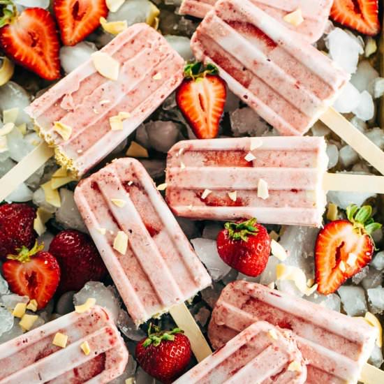 Vegan Strawberry Popsicles