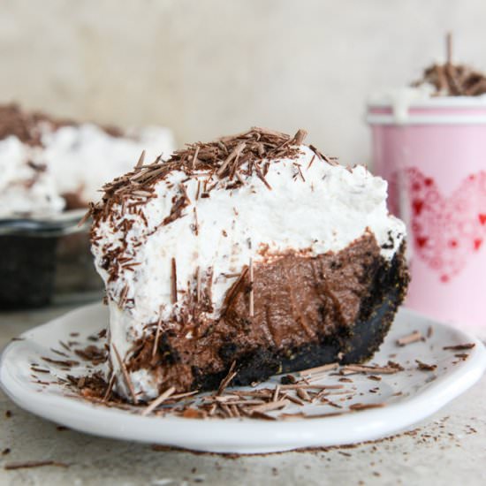 Chocolate cream pie