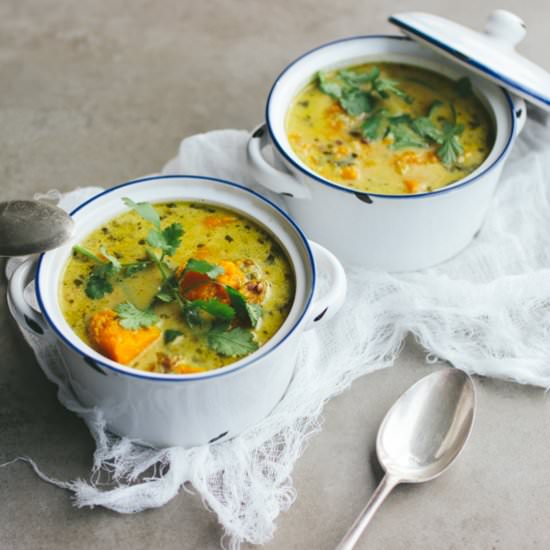 ‘Feel Better’ Green Curry Soup