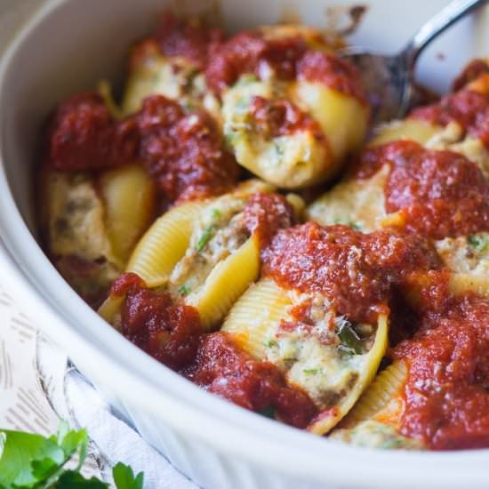 Stuffed Cheesy Pizza Shells