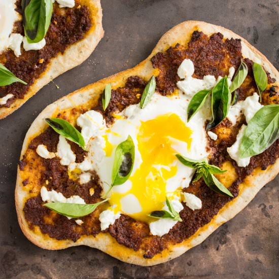 Sun-dried Caprese Pizza