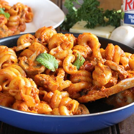 Mushroom Cheese Pasta