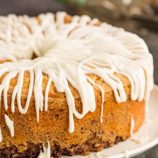 Cinnamon Roll Pound Cake