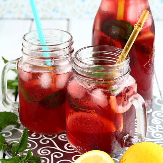 Homemade Red Iced Tea
