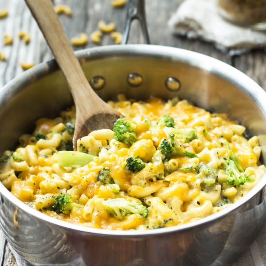 One-Pot Broccoli Mac ‘n Cheese