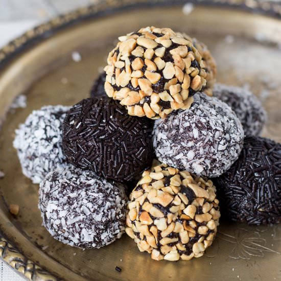 No Bake Oreo Chocolate Rum Balls