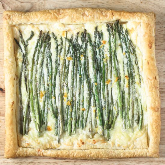 Asparagus Gruyere Tart