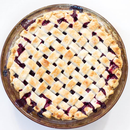 Classic Blueberry Pie