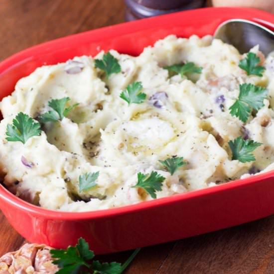 Country Style Smashed Garlic Potato
