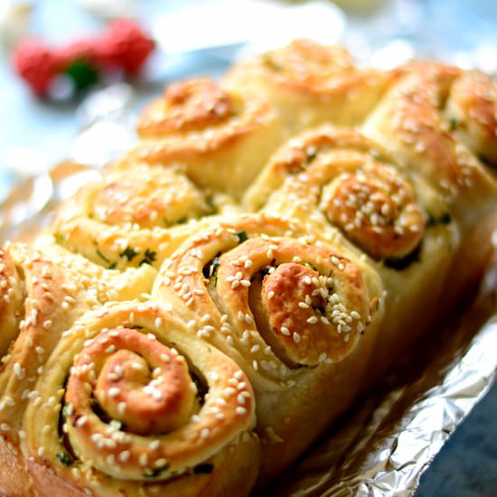 Garlic Pull Apart Rolls