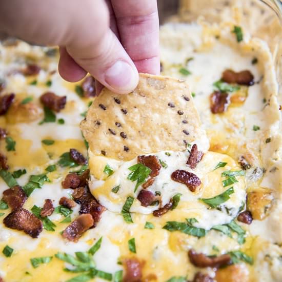 Cheesy Bacon and Spinach Dip