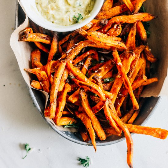 Garlic Parmesan Sweet Potato Fries