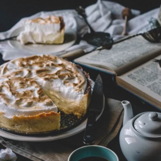 Deep Dish Lemon Meringue Cream Pie