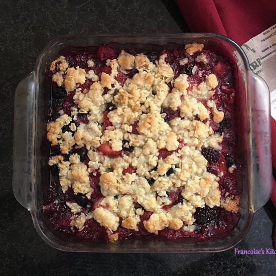 Mixed Berry Crumble