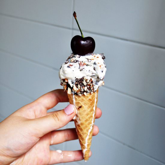 Chocolate Chip Almond Ice Cream