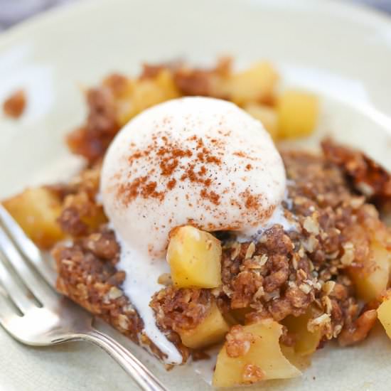 Grilled Apple Crisp