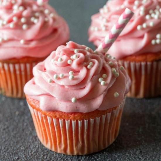 Strawberry Milkshake Cupcakes