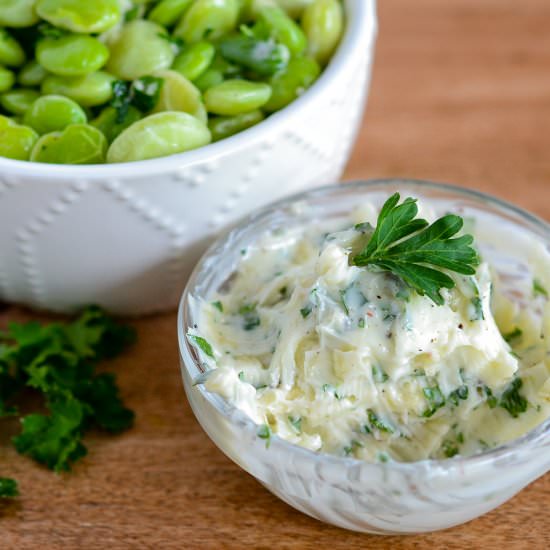 Quick and Easy Fresh Herb Butter