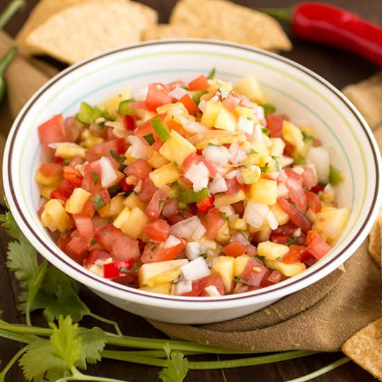 Fresh Chili-Pineapple Salsa