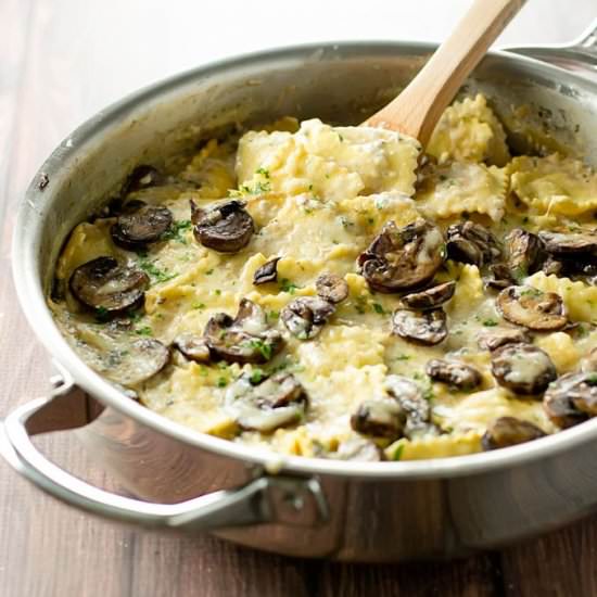 One Pan Creamy Mushroom Ravioli