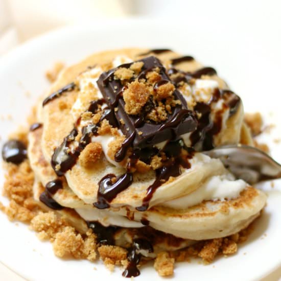Gluten-Free S’mores Pancakes