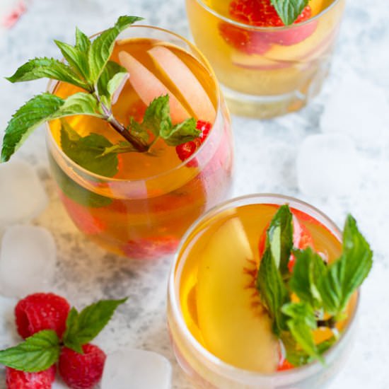 Homemade Peach Ice Tea