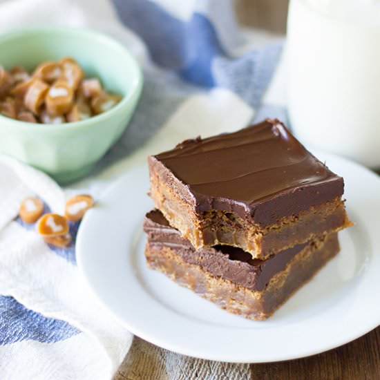 Chewy Caramel Blondies