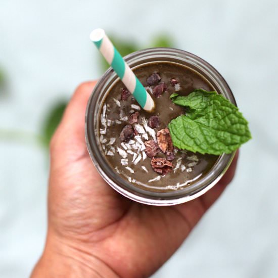 Mint Chocolate Spirulina Smoothie